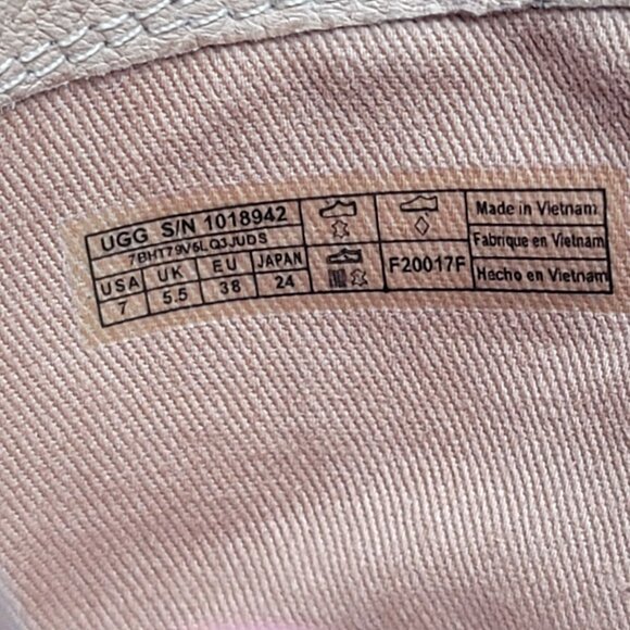 UGG Bruno Leather Ankle Booties With Back Zip. Size US 7/EU 38 - Picture 11 of 11